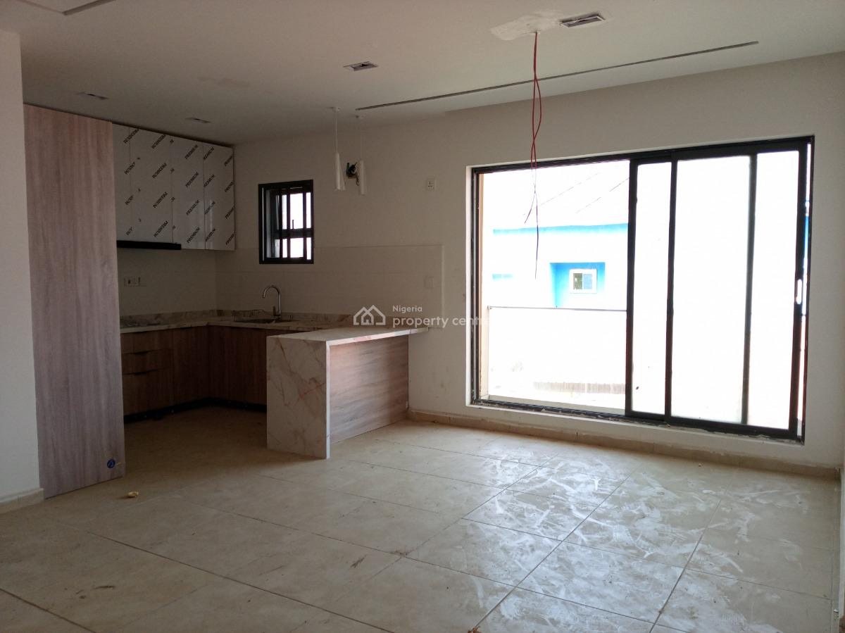 Luxury 2 Bedroom Apartment, Ologolo, Ologolo, Lekki, Lagos, Flat / Apartment for Sale