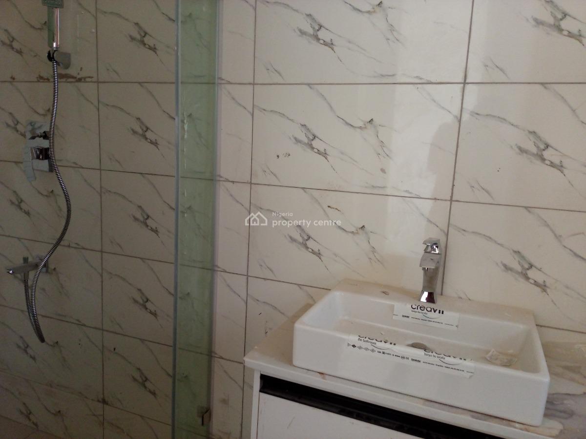 Luxury 2 Bedroom Apartment, Ologolo, Ologolo, Lekki, Lagos, Flat / Apartment for Sale