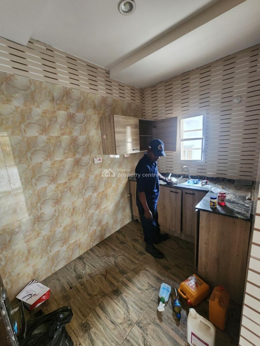 Luxury One Bedroom Block of Flat, News Engineering Dawaki, Dawaki, Gwarinpa, Abuja, Flat / Apartment for Rent