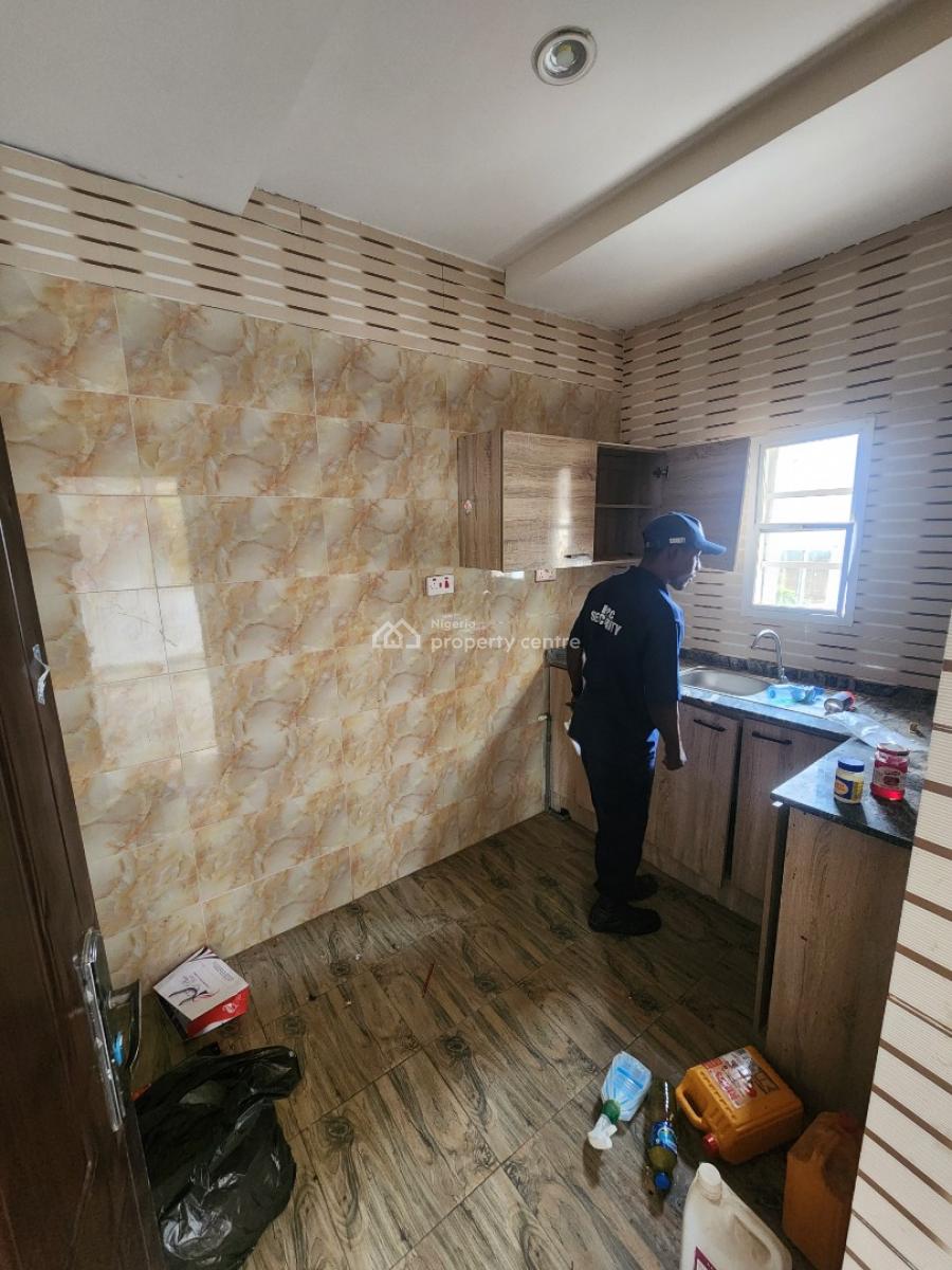 Luxury One Bedroom Block of Flat, News Engineering Dawaki, Dawaki, Gwarinpa, Abuja, Flat / Apartment for Rent