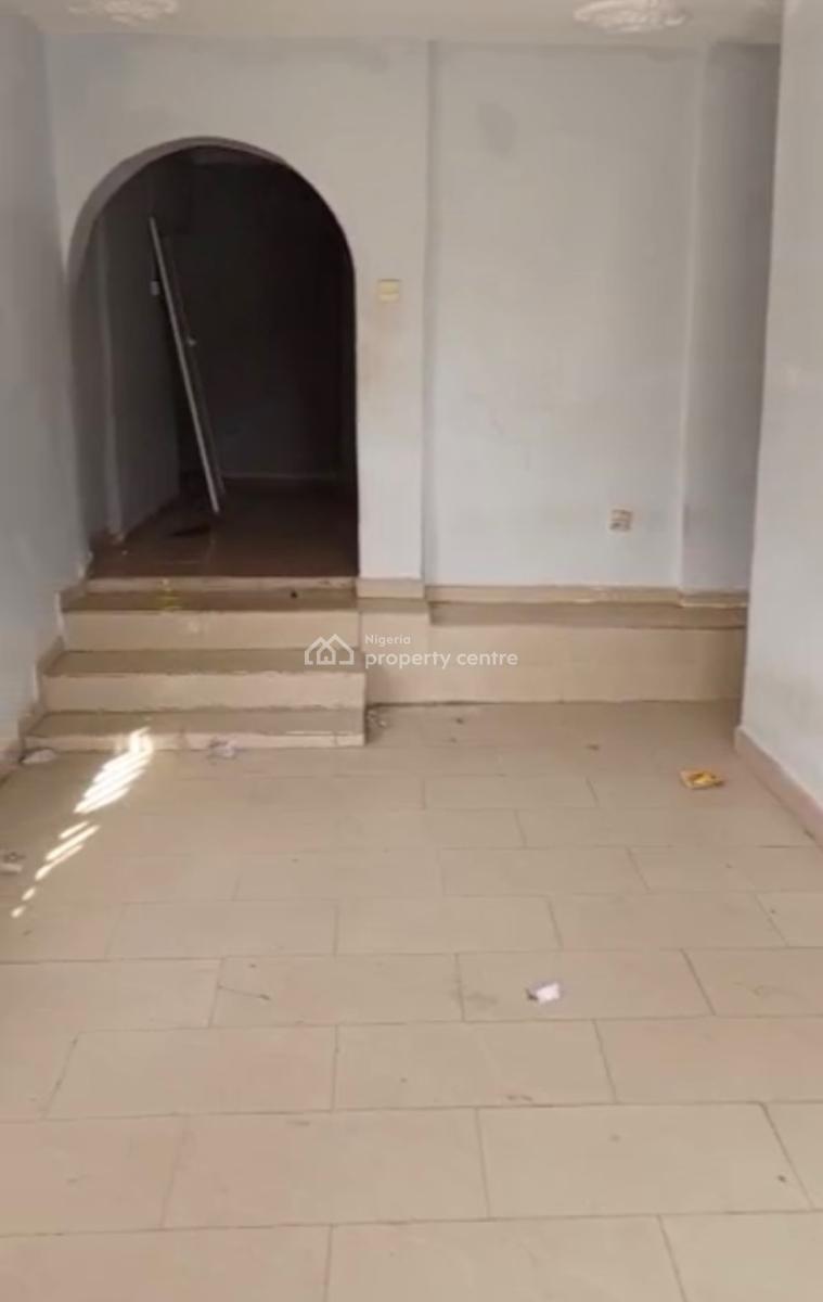 Portable 3 Bedroom, Soluyi, Gbagada, Lagos, Flat / Apartment for Rent
