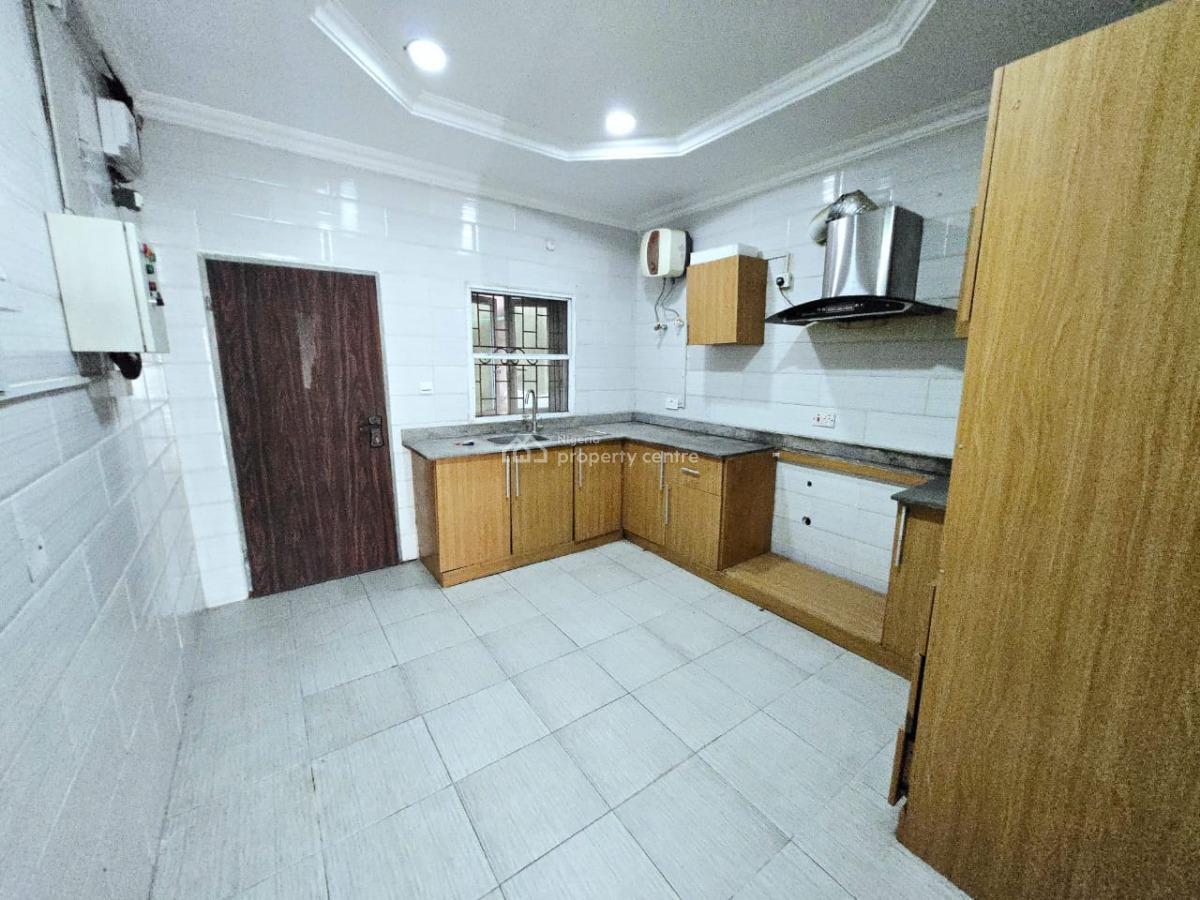 Massive 4 Bedroom Terrace with Bq, Victoria Island (vi), Lagos, Terraced Duplex for Rent