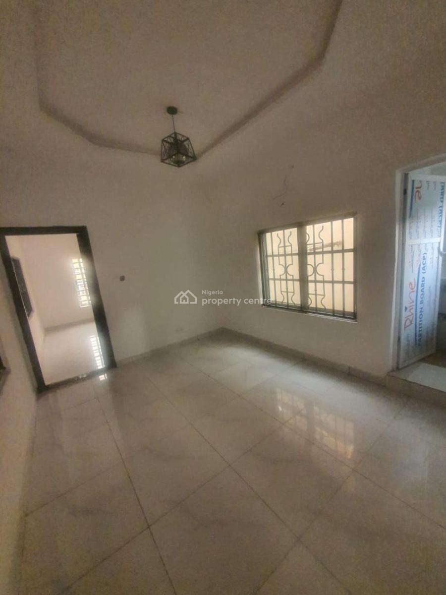 Self-serviced 2 Bedroom Flat Up & Downstairs with Private Personal Kitc, Lekkk Conservation Center, Chevron Toll Gate* *(not an Estate), Lekki, Lagos, Flat / Apartment for Rent