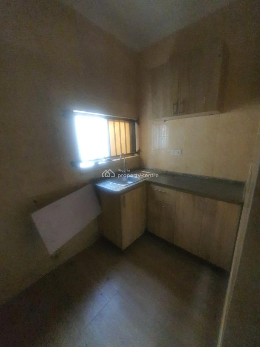 Self-serviced 2 Bedroom Flat Up & Downstairs with Private Personal Kitc, Lekkk Conservation Center, Chevron Toll Gate* *(not an Estate), Lekki, Lagos, Flat / Apartment for Rent