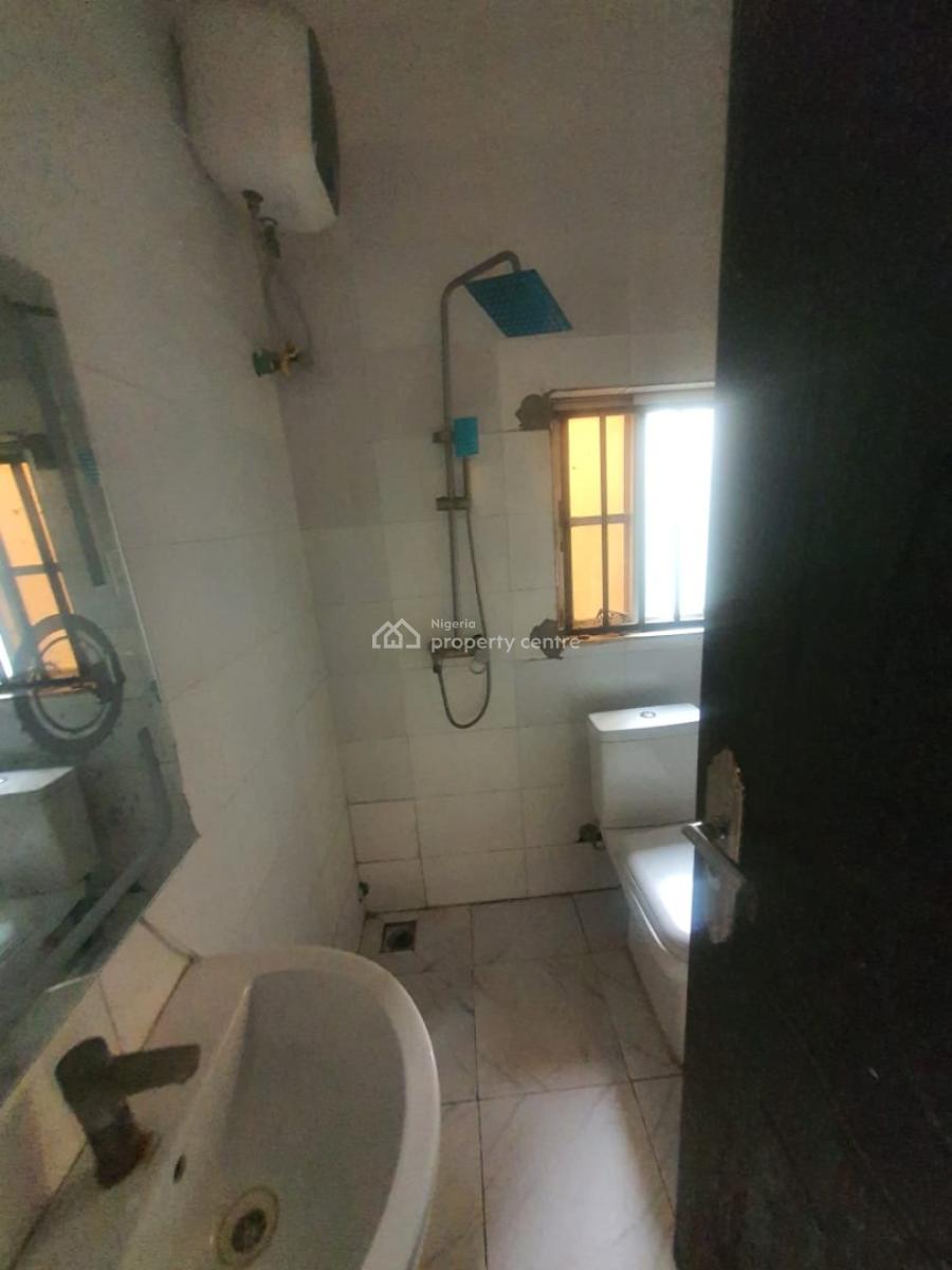 Self-serviced 2 Bedroom Flat Up & Downstairs with Private Personal Kitc, Lekkk Conservation Center, Chevron Toll Gate* *(not an Estate), Lekki, Lagos, Flat / Apartment for Rent