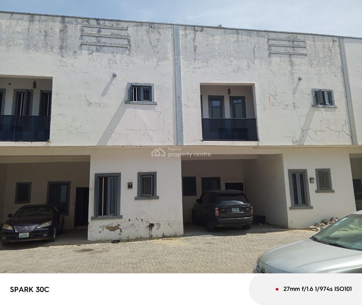 Spacious Master Bedroom, Orchid Road, Lekki, Lagos, Flat / Apartment for Rent
