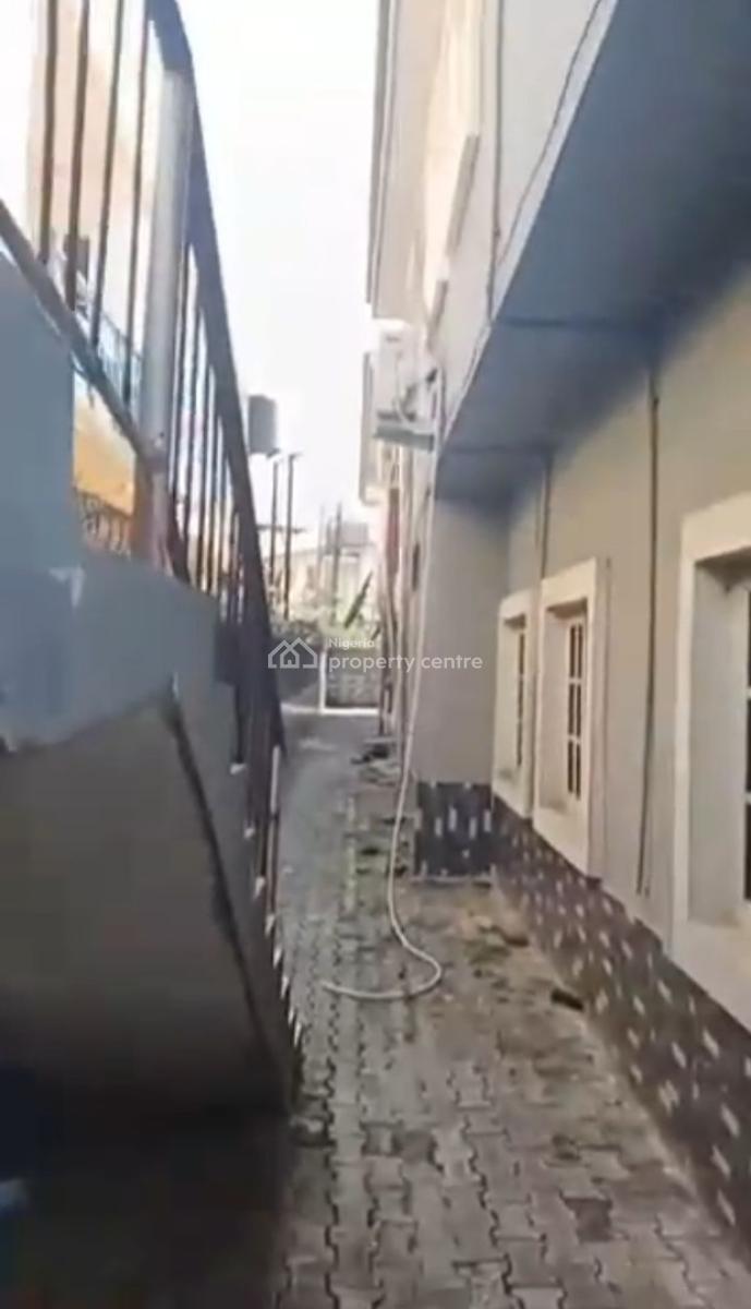 4 Units of 3 Bedroom Flat (video), Ikota, Lekki, Lagos, School for Rent