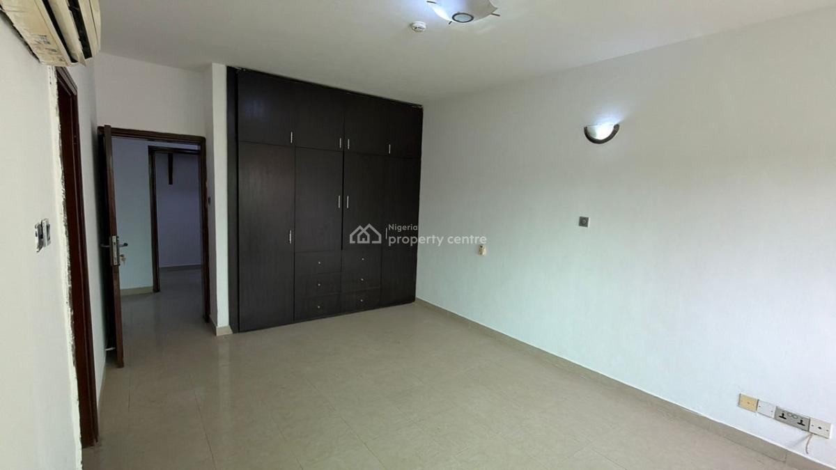 3 Bedroom Luxury Apartment with Study Room and Bq, Old Ikoyi, Ikoyi, Lagos, Flat / Apartment for Rent