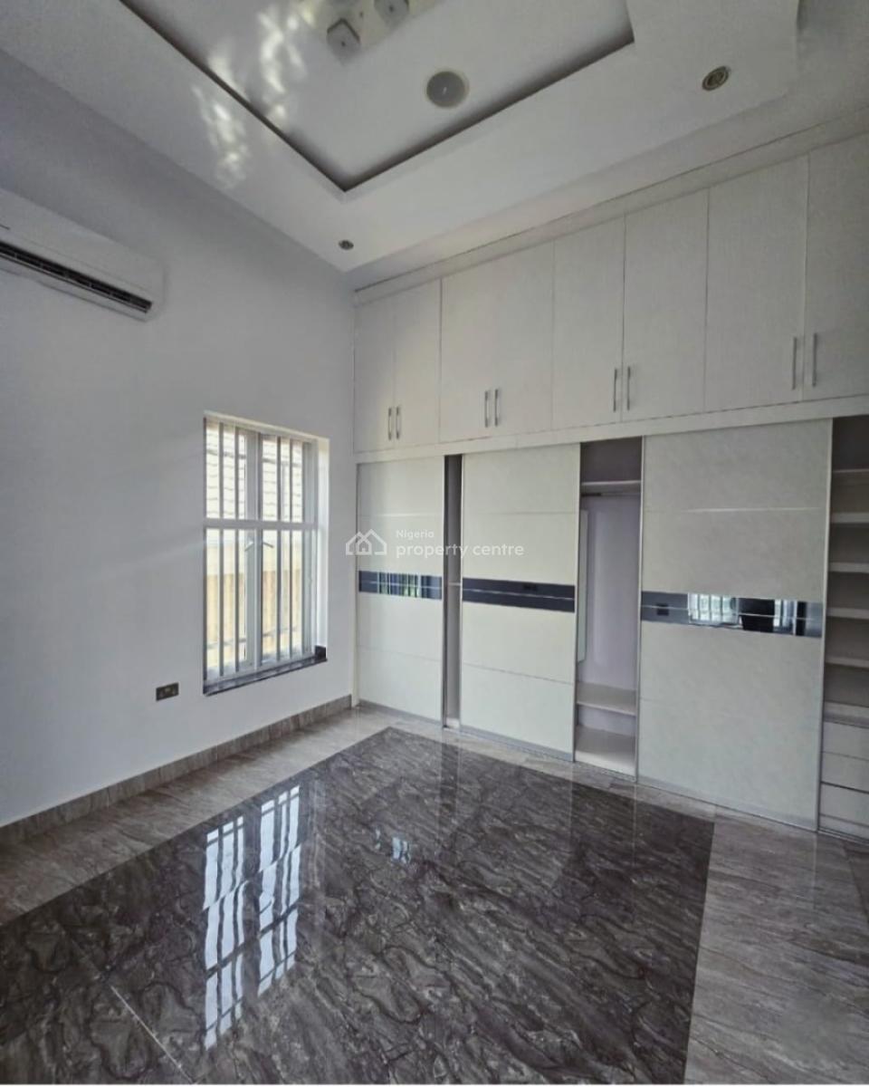 Serviced 3 Bedroom Flat +bq, Fitted Kitchen, Swimming Pool, Elevator., Banana Island, Ikoyi, Lagos, Flat / Apartment for Rent