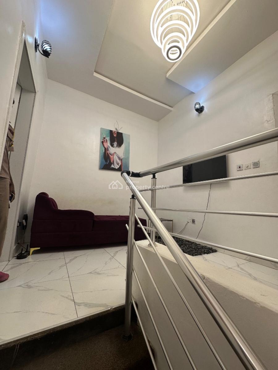3 Bedrooms, Ikota, Lekki, Lagos, Terraced Duplex for Rent