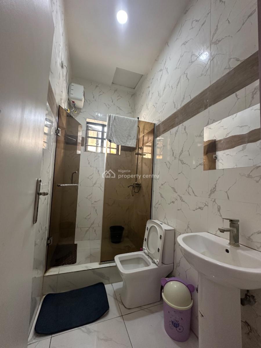 3 Bedrooms, Ikota, Lekki, Lagos, Terraced Duplex for Rent