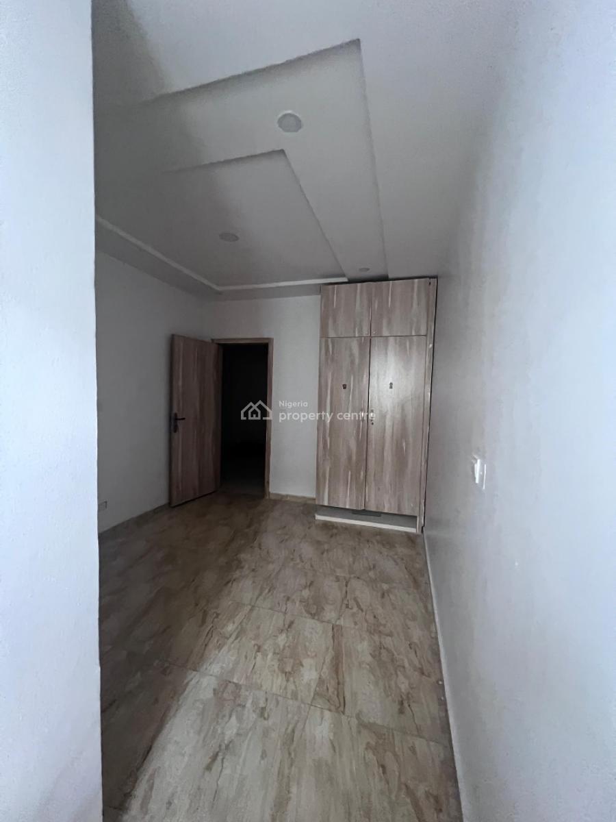 a Specious Room Available in a Secured Estate, Orchid Road Victoria Bay, Lekki, Lagos, Self Contain (single Rooms) for Rent