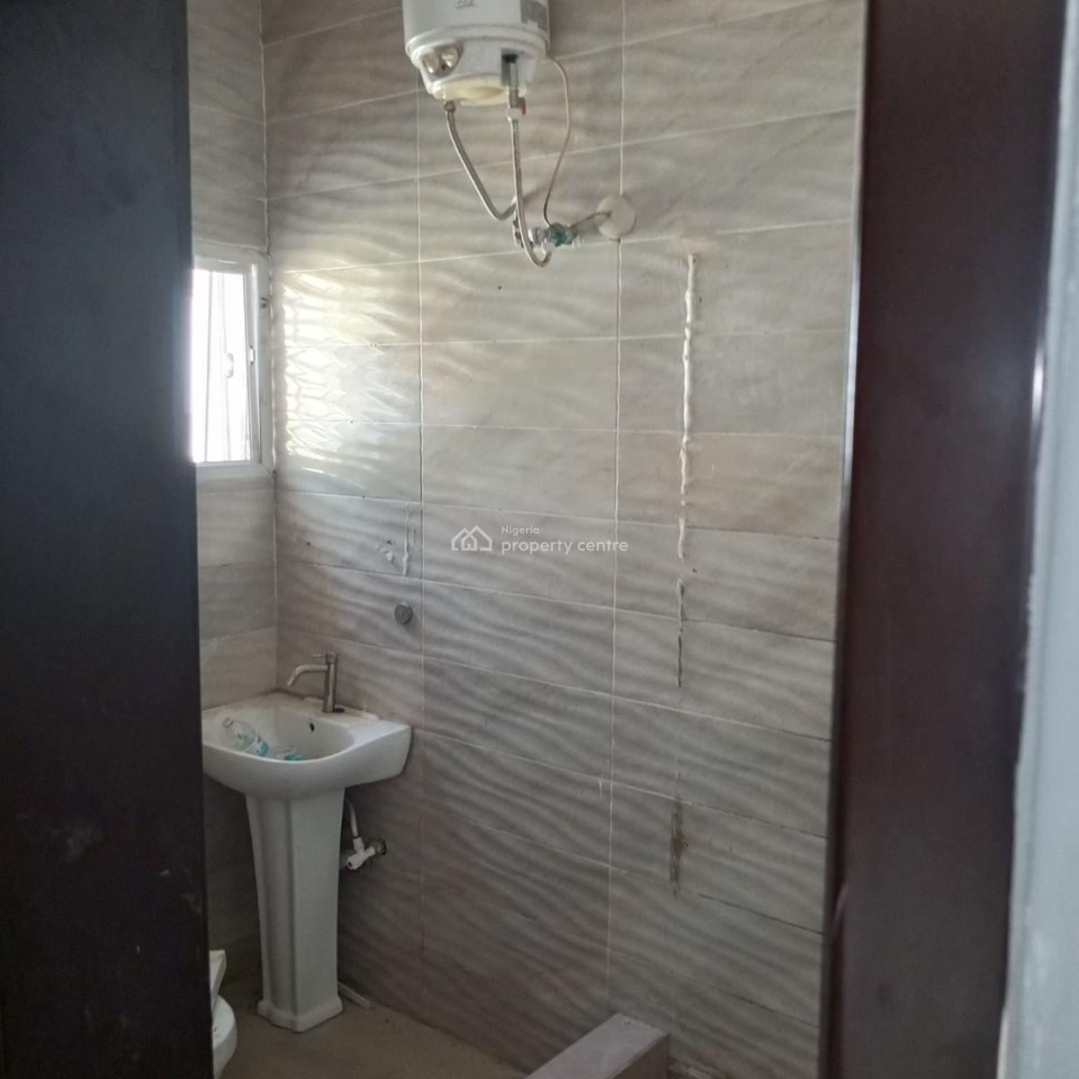 Share Apartment with 24 Hours Light, Lekki Scheme 2 Off Abraham Adesanya Estate Ajah, Ajah, Lagos, Self Contain (single Rooms) for Rent
