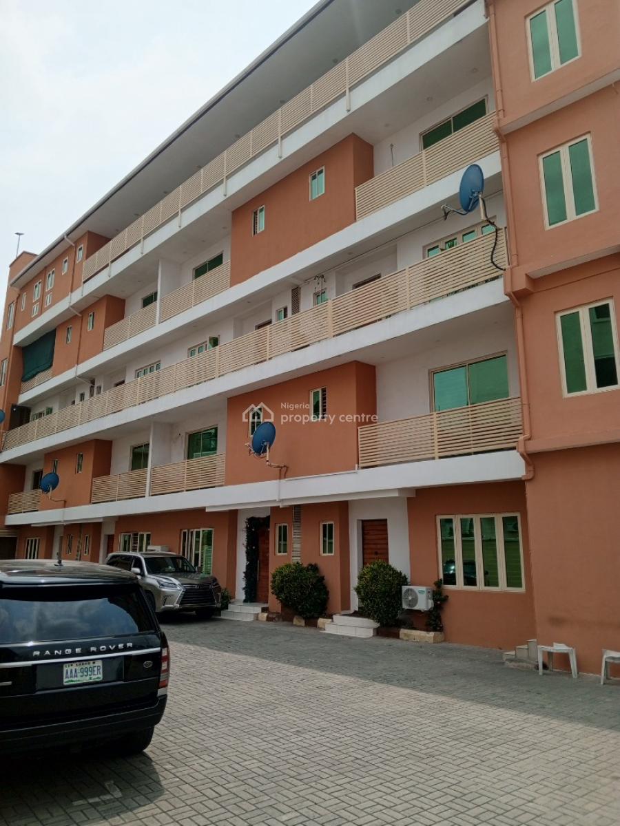 Luxury 2 Bedroom Penthouse Apartment in Service Estate, Lekki Phase 1, Lekki, Lagos, Flat / Apartment for Rent