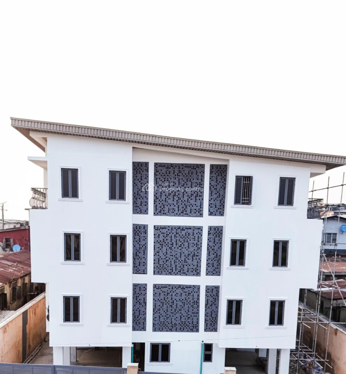Standard Block of Mini Flats, Oyenuga Street, Yaba, Lagos, Mini Flat (room and Parlour) for Sale
