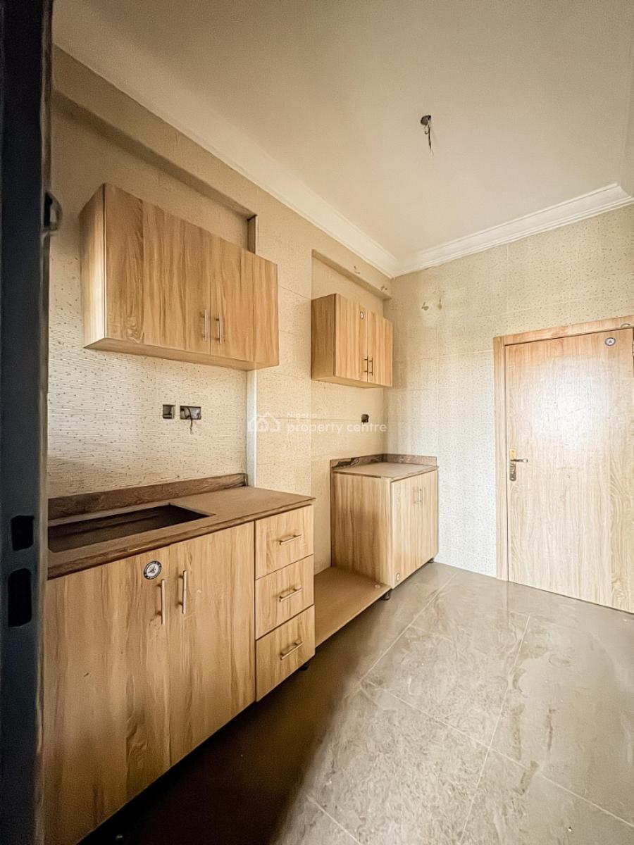 Standard Block of Mini Flats, Oyenuga Street, Yaba, Lagos, Mini Flat (room and Parlour) for Sale