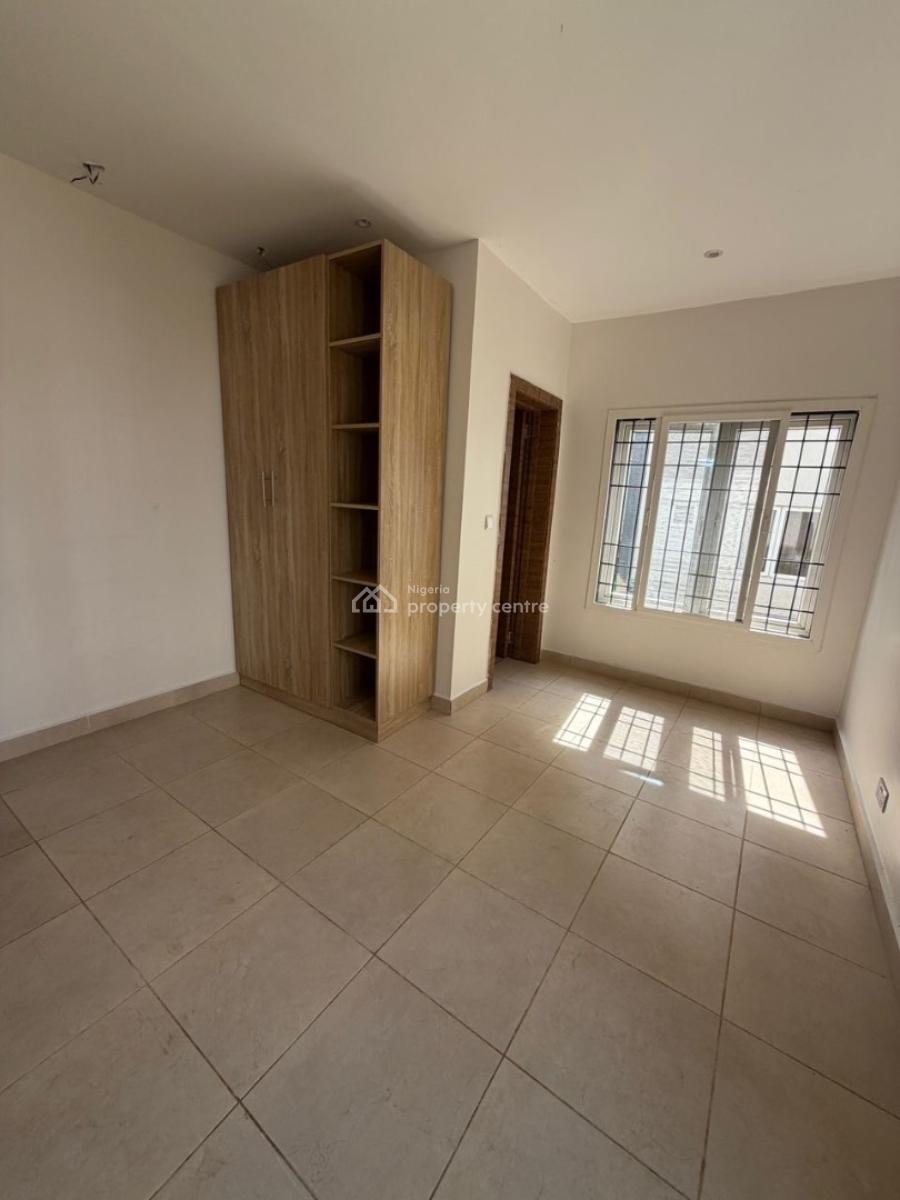 2 Bedroom Apartment, After Brains & Hammets Estate, Life Camp, Abuja, Flat / Apartment for Sale