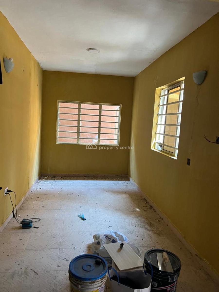 Newly Renovated 2 Bedroom Flat, Adeniyi Jones, Ikeja, Lagos, Flat / Apartment for Rent