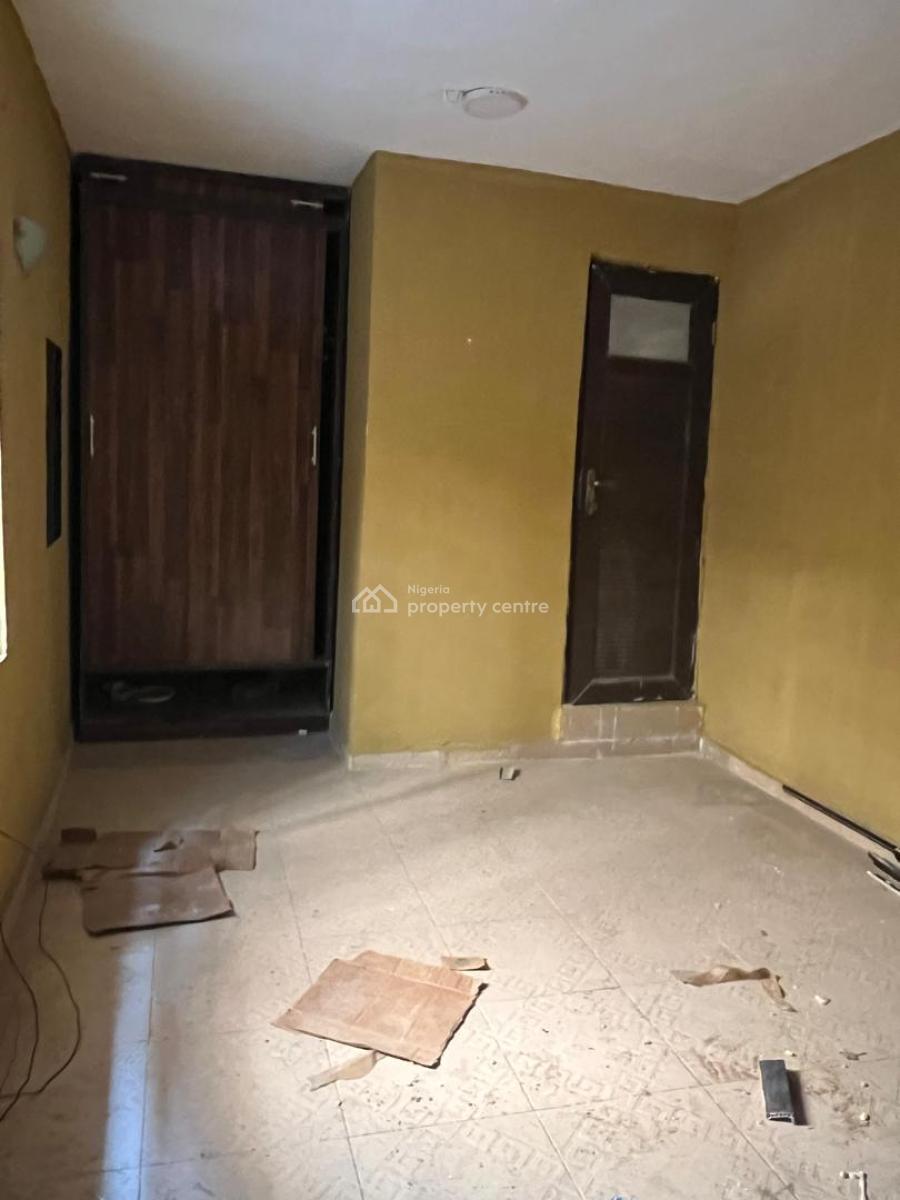 Newly Renovated 2 Bedroom Flat, Adeniyi Jones, Ikeja, Lagos, Flat / Apartment for Rent