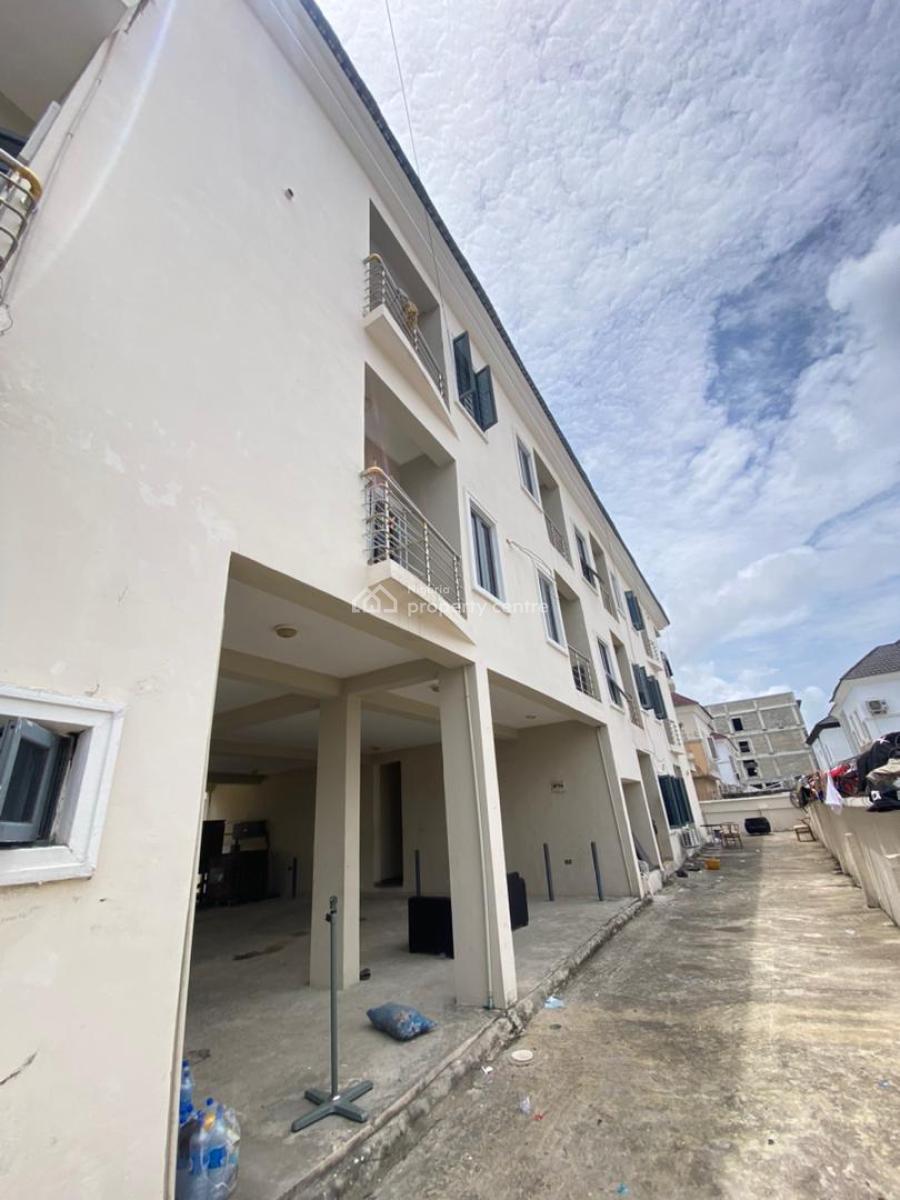 Spacious and Standard 2bedroom, Ikota, Lekki, Lagos, Flat / Apartment for Rent