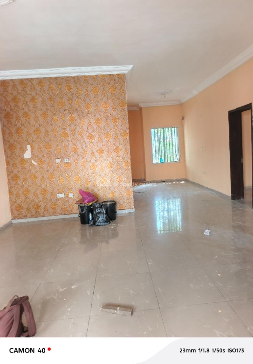 Luxury 2 Bedroom Flat Upstairs, Badore, Ajah, Lagos, Flat / Apartment for Rent