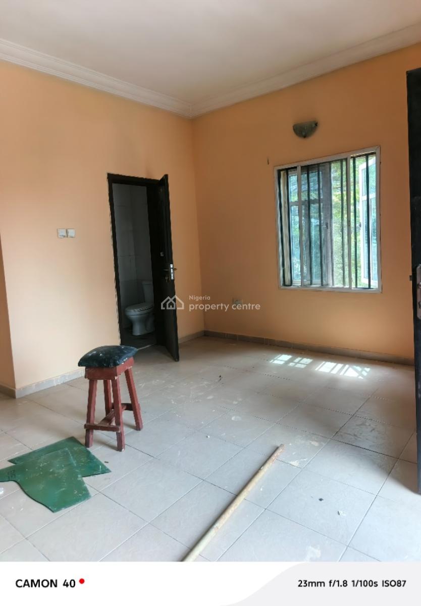 Luxury 2 Bedroom Flat Upstairs, Badore, Ajah, Lagos, Flat / Apartment for Rent