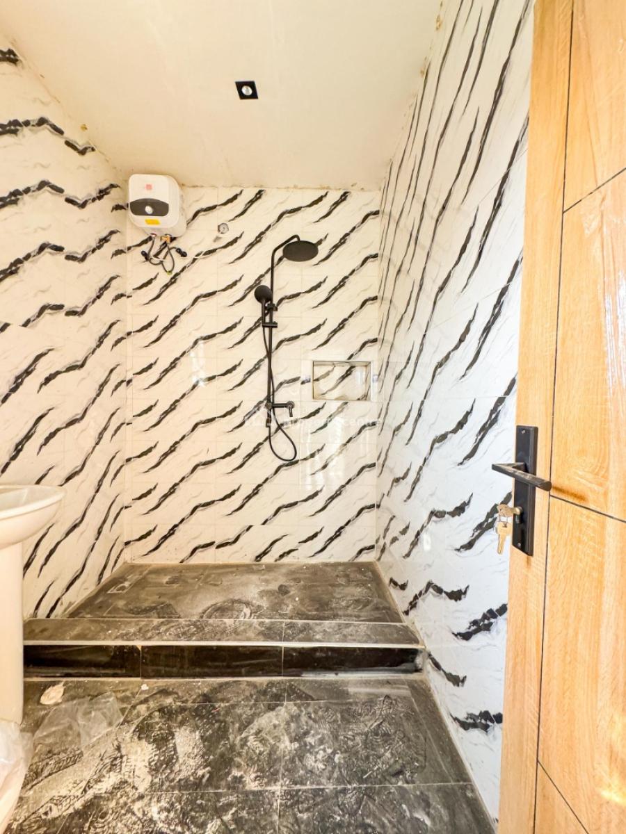 Exclusive and Brand New 2 Bedroom Flat, Yabatech Gra, Yaba, Lagos, Flat / Apartment for Rent