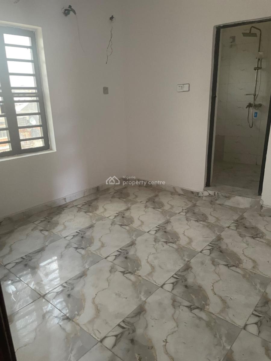 2 Bedroom Flat, Iwaya, Yaba, Lagos, Flat / Apartment for Rent