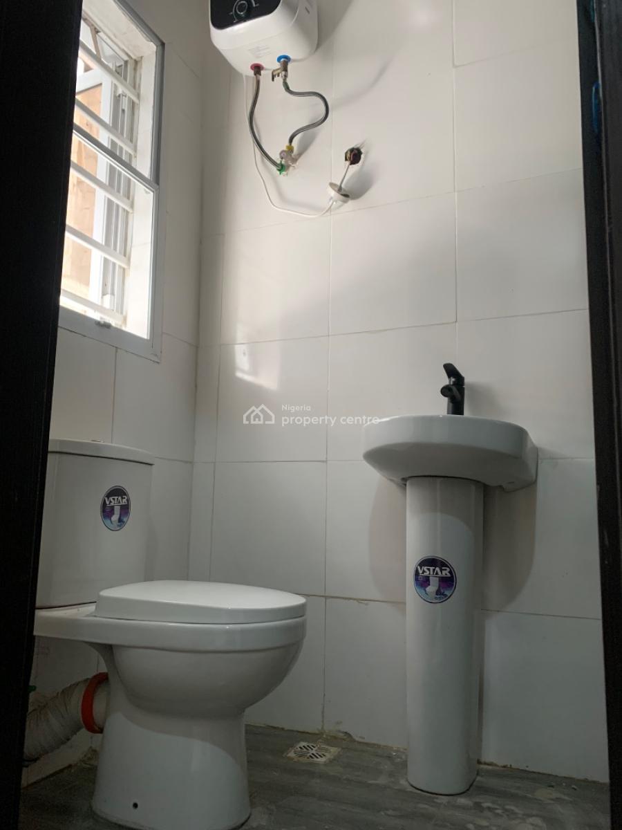 Newly Built 4 Bedroom Terrace Duplex, Orchid Road, Lekki Phase 2, Lekki, Lagos, Flat / Apartment for Rent