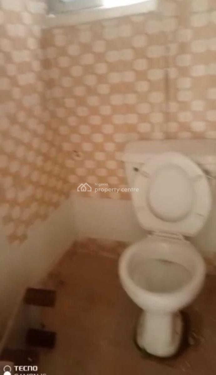 Decent Mini Flat, Yaba, Lagos, Mini Flat (room and Parlour) for Rent