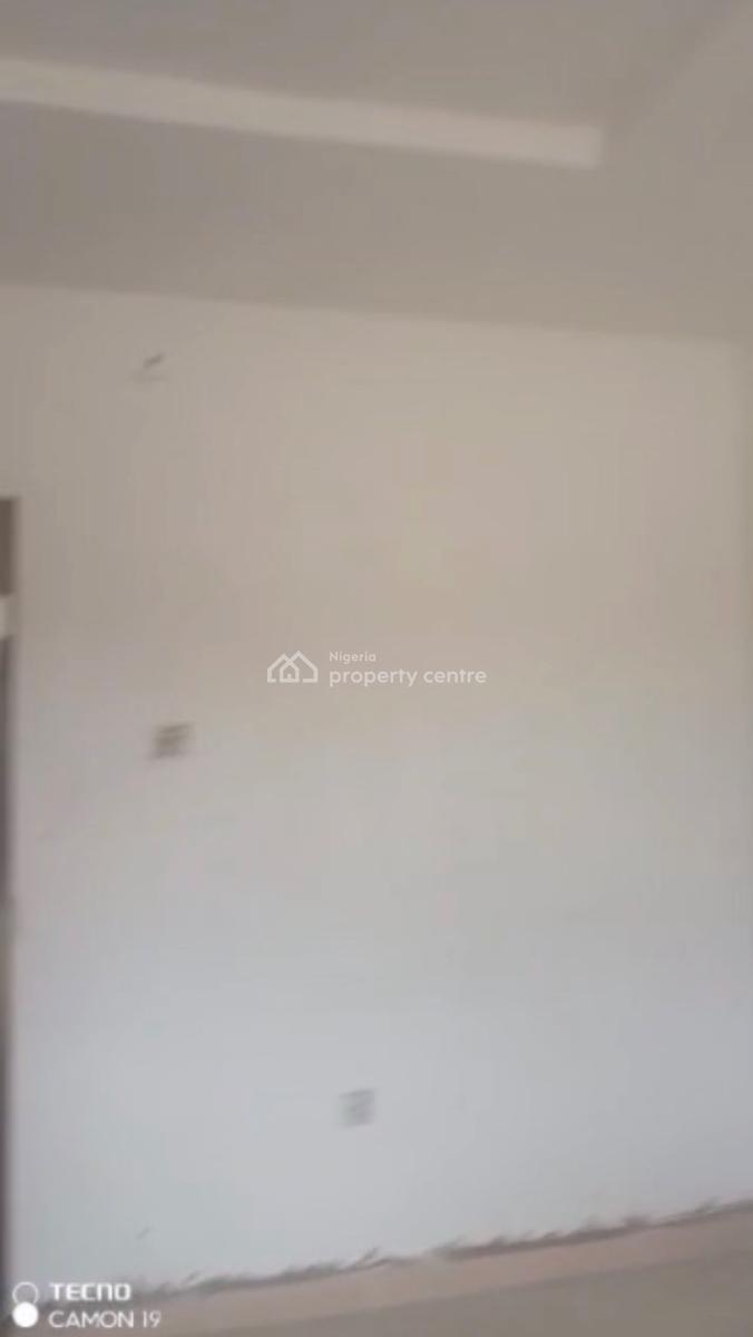 Decent Mini Flat, Yaba, Lagos, Mini Flat (room and Parlour) for Rent