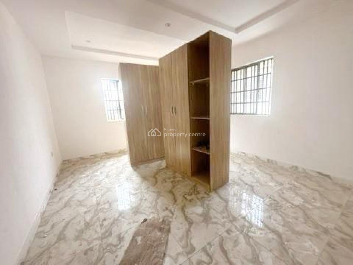 a Well Renovated 3 Bedroom Flat, Gra Phase 1, Magodo, Lagos, Flat / Apartment for Rent