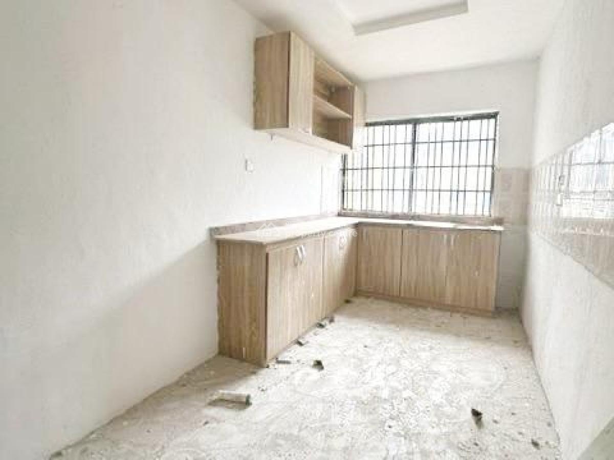 a Well Renovated 3 Bedroom Flat, Gra Phase 1, Magodo, Lagos, Flat / Apartment for Rent