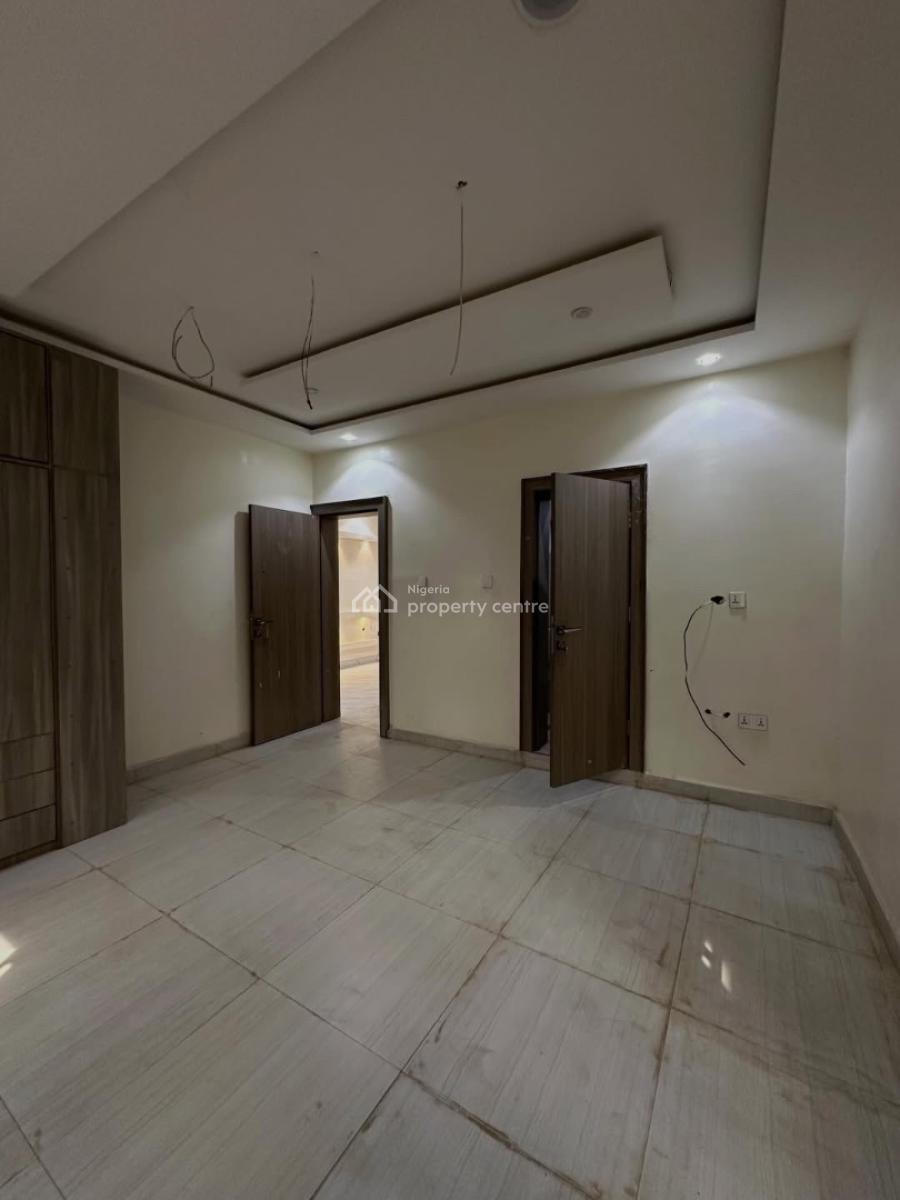 12 Units of 2 Bedroom Apartments All Rooms Are En-suite, Durumi, Abuja, Block of Flats for Sale