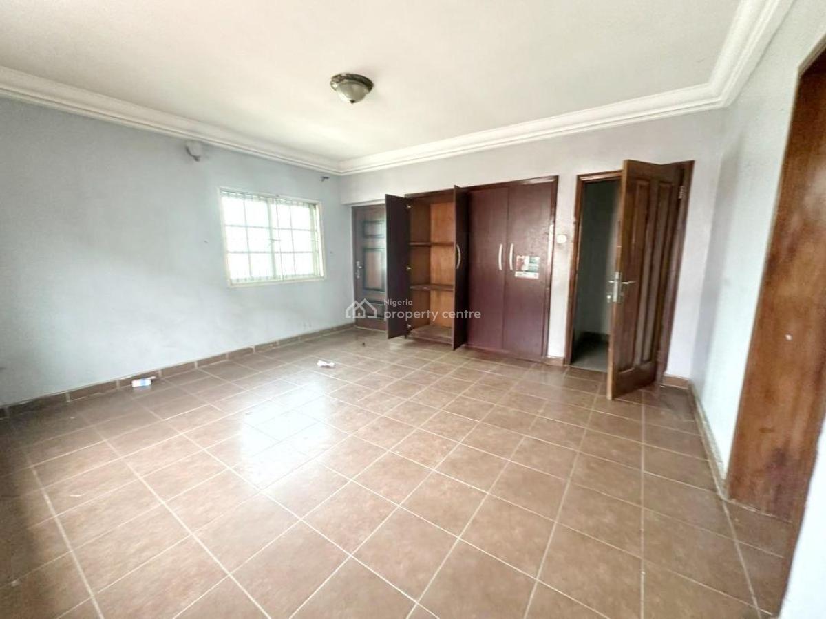 a 3 Bedroom Flat, Gra Phase 1, Magodo, Lagos, Flat / Apartment for Rent