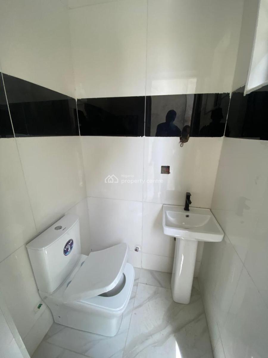 2 Bedroom, Ilasan, Lekki, Lagos, Flat / Apartment for Sale