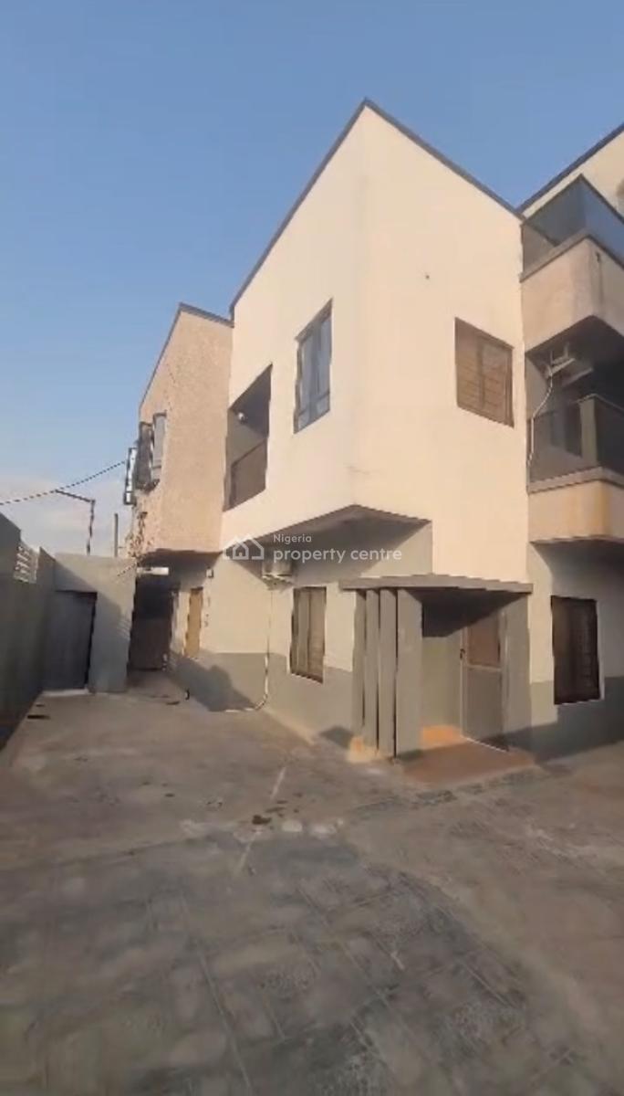 Newly Built 2 Bedroom, Gbagada, Lagos, Flat / Apartment for Rent