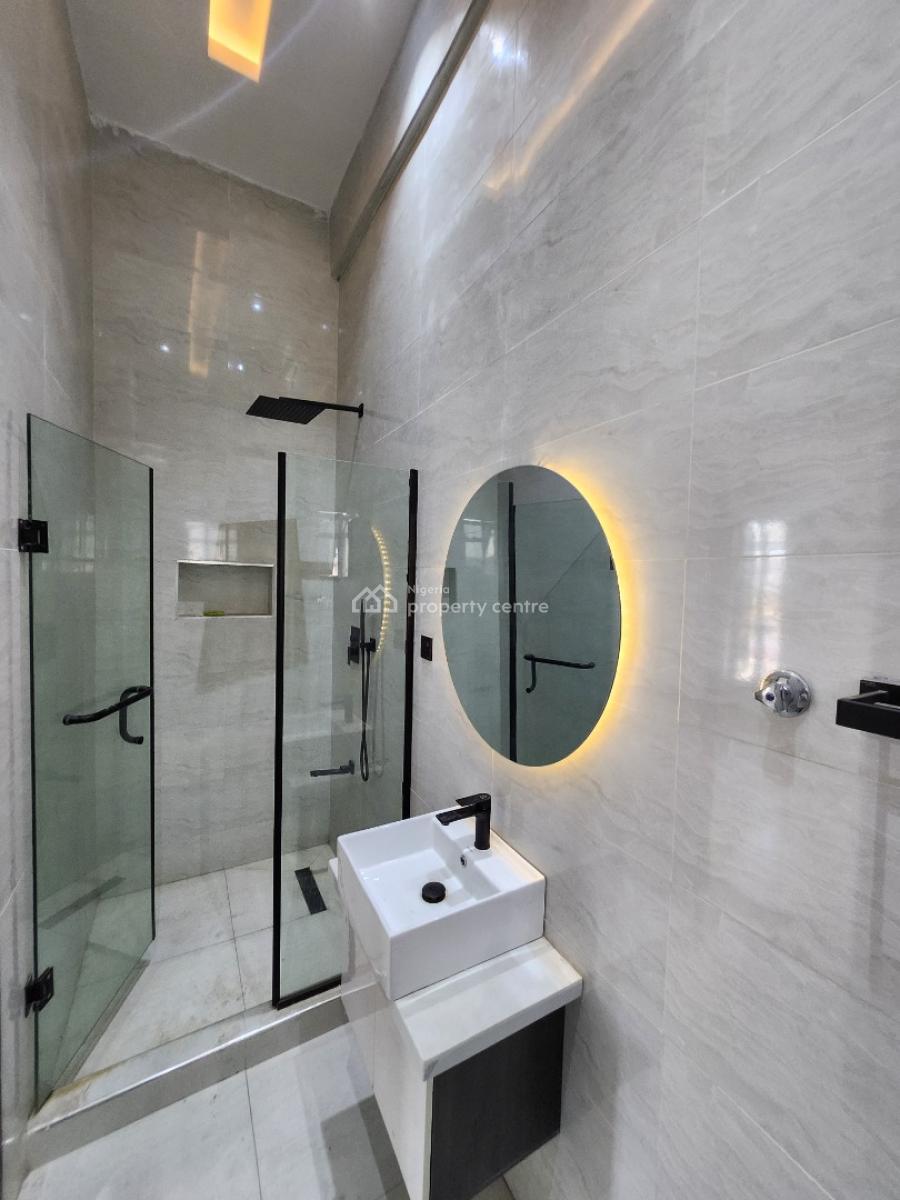 Brand New 3 Bedroom Apartment with Elevator, Gym and a Bq, Lekki Phase 1, Lekki, Lagos, House for Rent