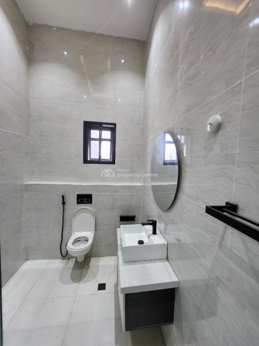 Brand New 3 Bedroom Apartment with Elevator, Gym and a Bq, Lekki Phase 1, Lekki, Lagos, House for Rent