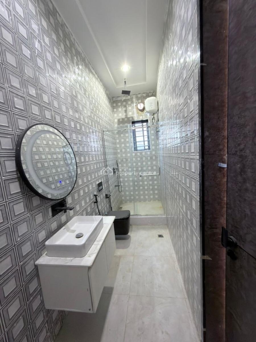 Newly Built 2 Units of 2 Bedroom and 1 Unit of 3 Bedroom, Maitama District, Abuja, House for Rent