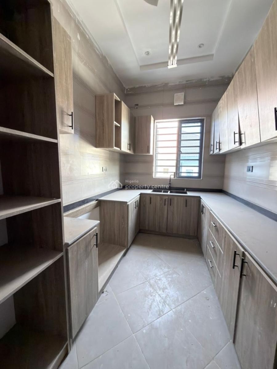 Newly Built 2 Units of 2 Bedroom and 1 Unit of 3 Bedroom, Maitama District, Abuja, House for Rent