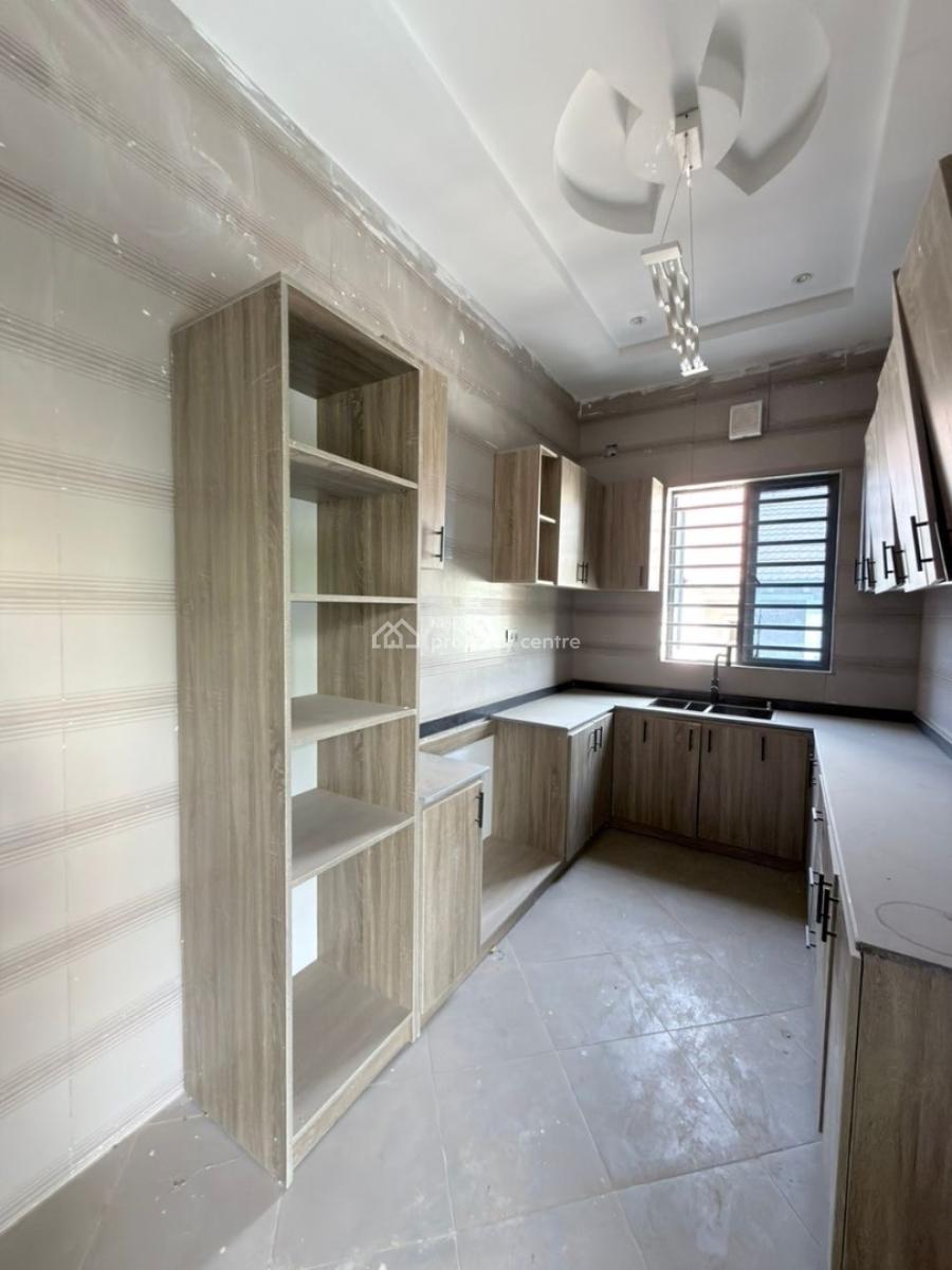 Newly Built 2 Units of 2 Bedroom and 1 Unit of 3 Bedroom, Maitama District, Abuja, House for Rent