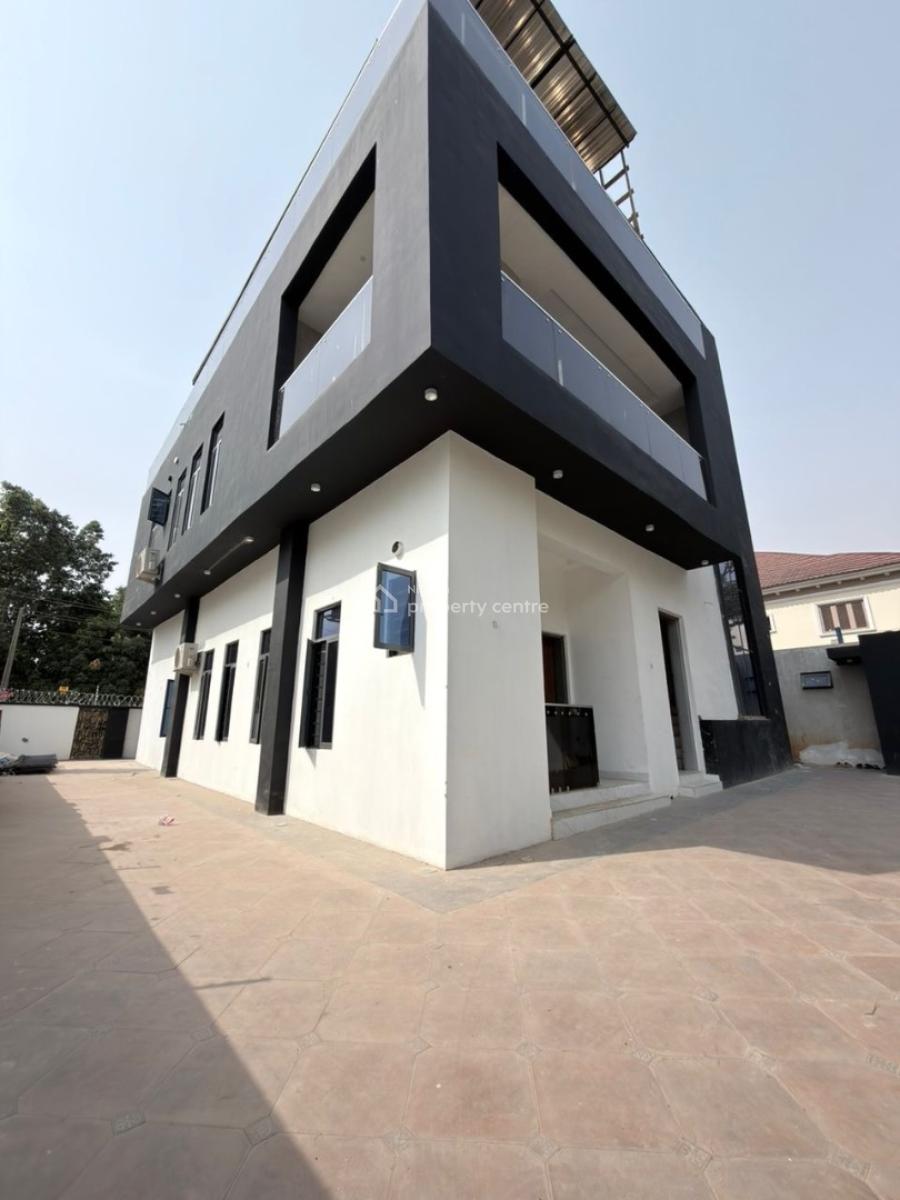 Newly Built 2 Units of 2 Bedroom and 1 Unit of 3 Bedroom, Maitama District, Abuja, House for Rent