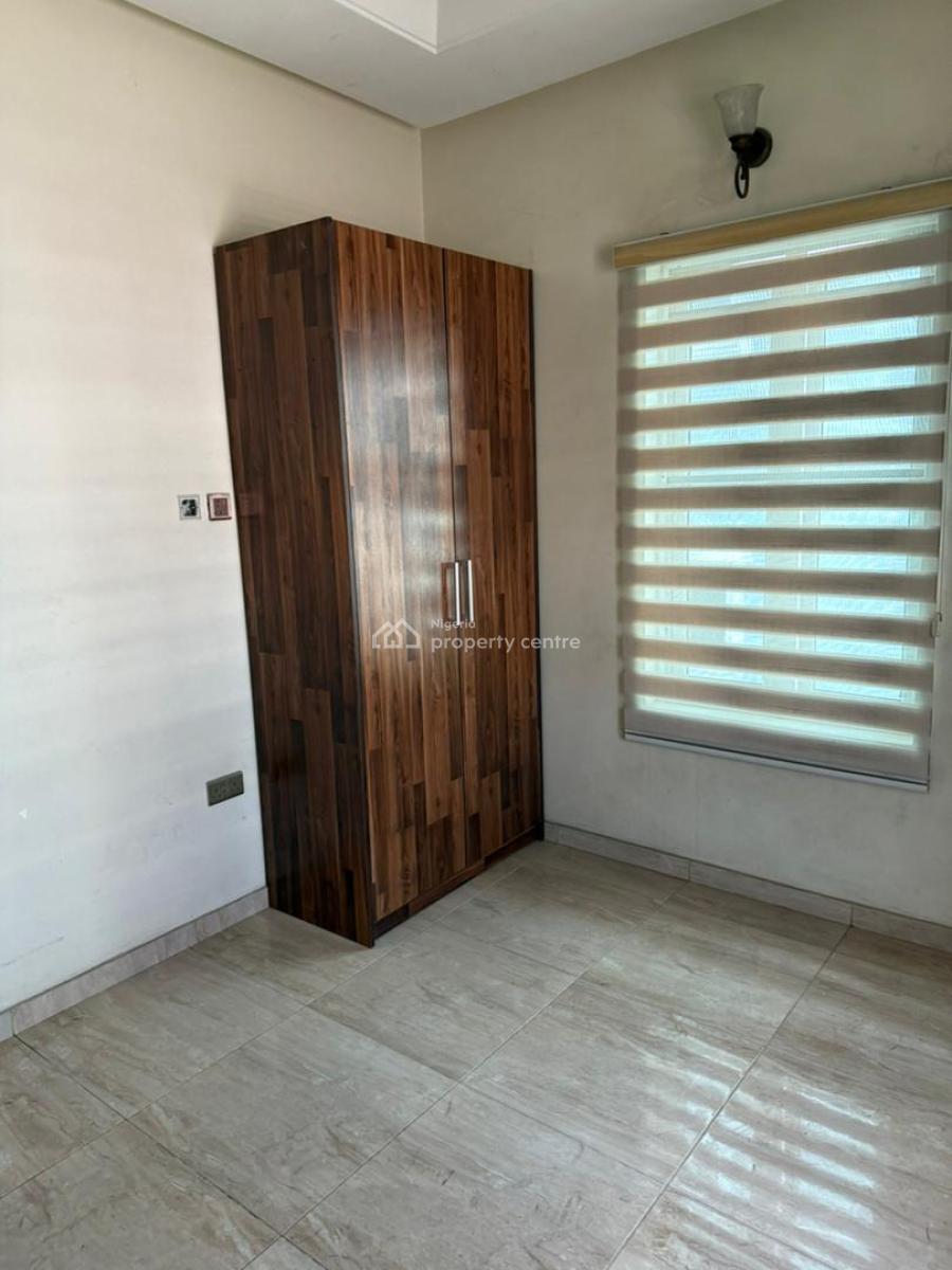 a 4 Bedroom Apartment at Osapa London, Osapa Londo, Osapa, Lekki, Lagos, Flat / Apartment for Rent