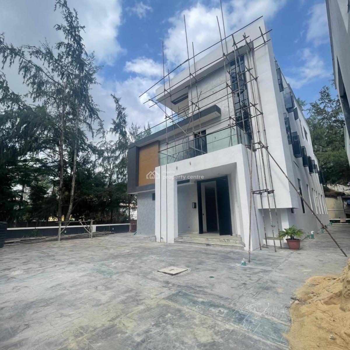 Contemporary 6  Bedroom Fully Detached Duplex with Bq, Pool, & Gym., Lekki County, Lekki, Lagos, Detached Duplex for Sale