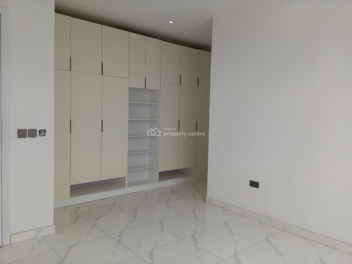 Stunning 2 Bedroom Apartment with Amazing Location, Agungi, Lekki, Lagos, Flat / Apartment for Sale