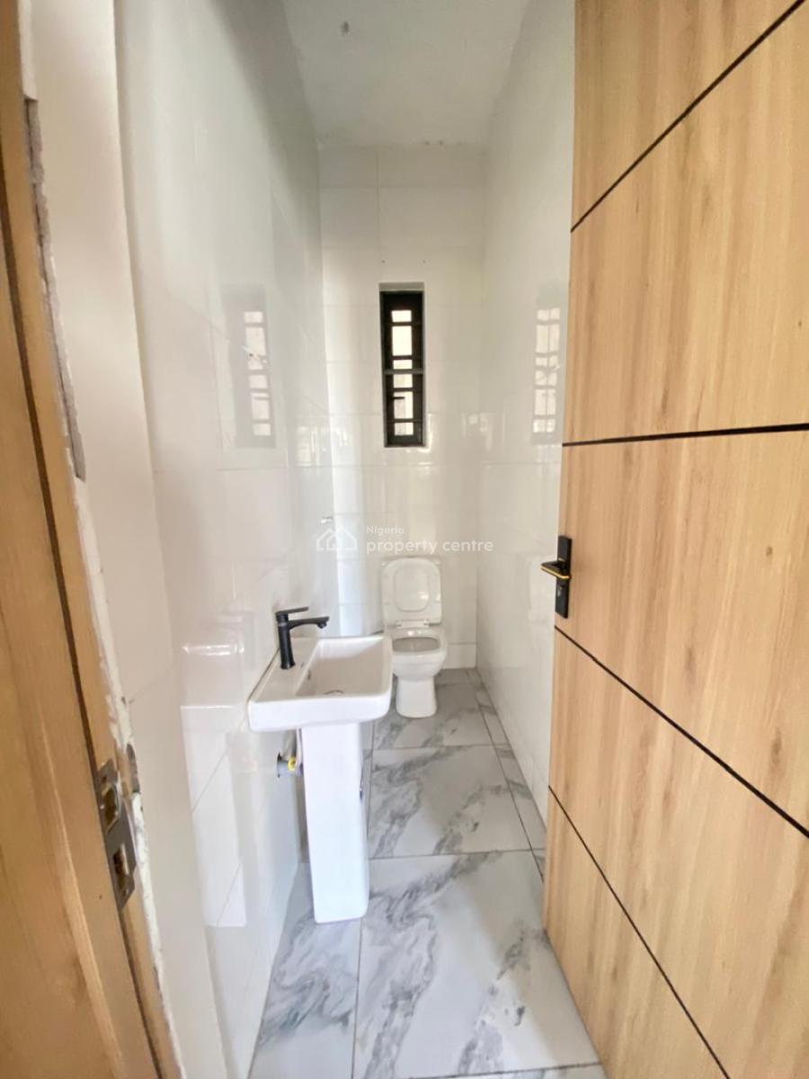 2 Bedroom, Ilasan, Lekki, Lagos, Flat / Apartment for Sale