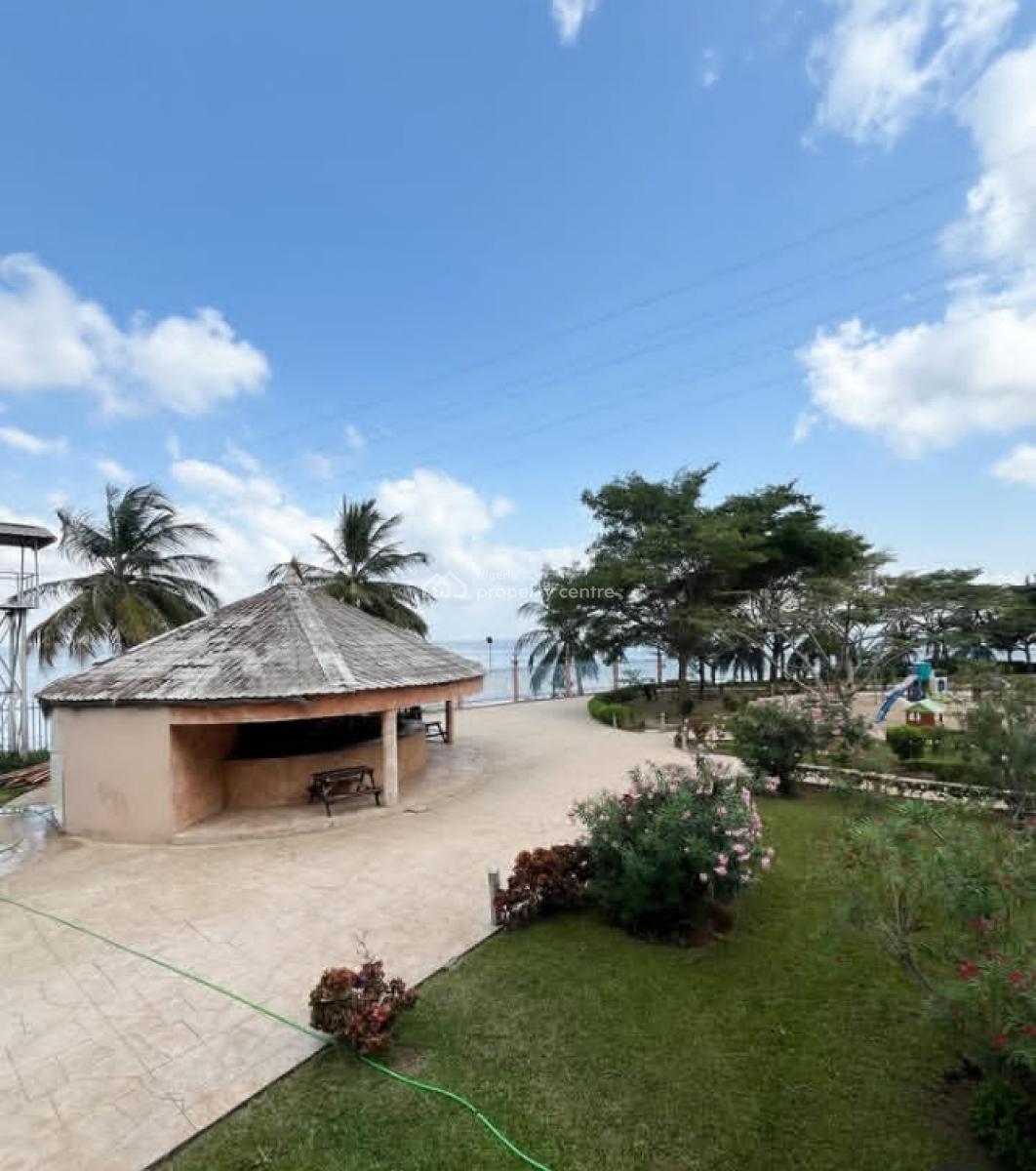 3 Bedroom Waterfront Apartment with Bq, Banana Island, Ikoyi, Lagos, Flat / Apartment for Rent