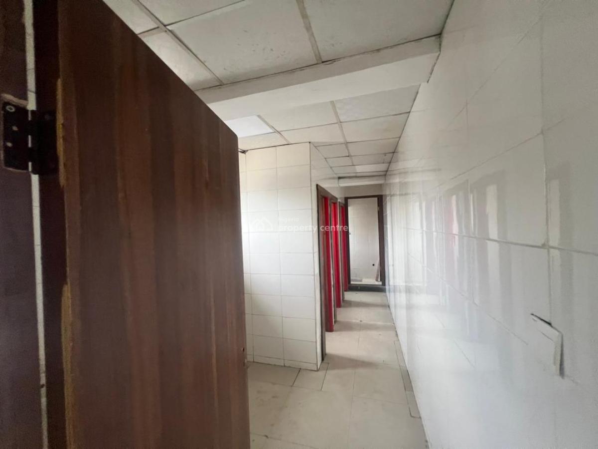 Office Space/shop Space, Admiralty Way, Lekki Phase 1, Lekki, Lagos, Office Space for Rent