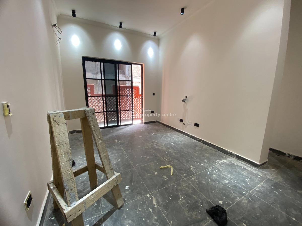 Luxury 3-bedroom Apartment, Lekki Phase 1, Lekki, Lagos, Flat / Apartment for Sale